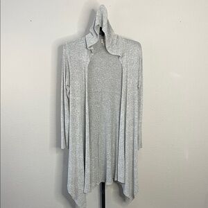 Caution to the Wind Woman’s Heather Gray Hooded Open Front Draped Cardigan Sz M